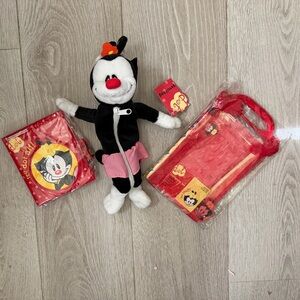 Animaniacs Diary, Plush Bag, Stationary w/paper/envels/pencil/eraser/stickers.